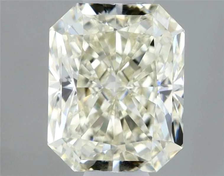 0.52ct Radiant Natural Diamond (Colour J, Clarity VS1, Cut VG, IGI Certified)